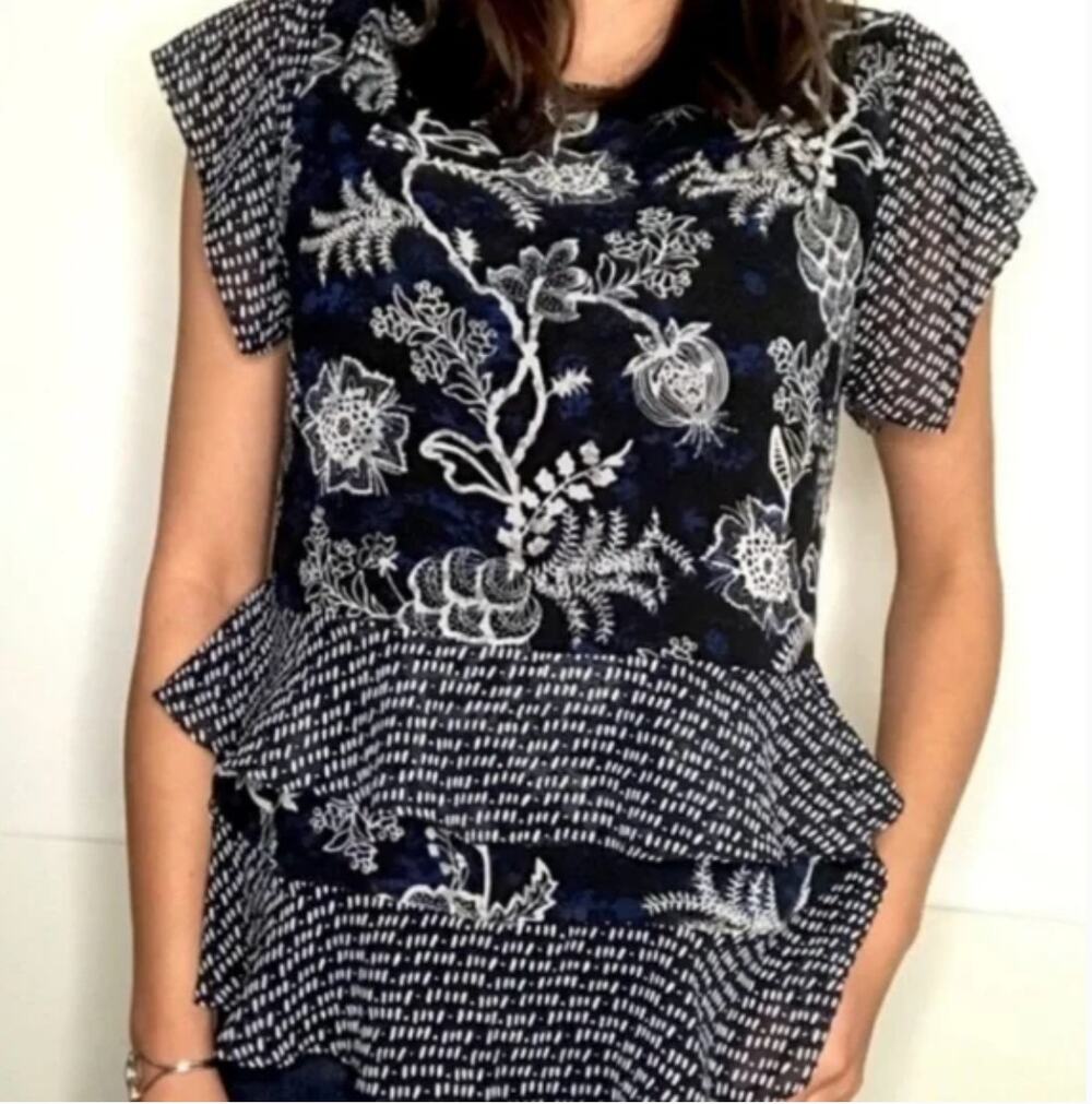 2/$15 Cabi Hybrid Layered Blouse Navy Blue Floral Ruffle Sleeve #5355 Size S